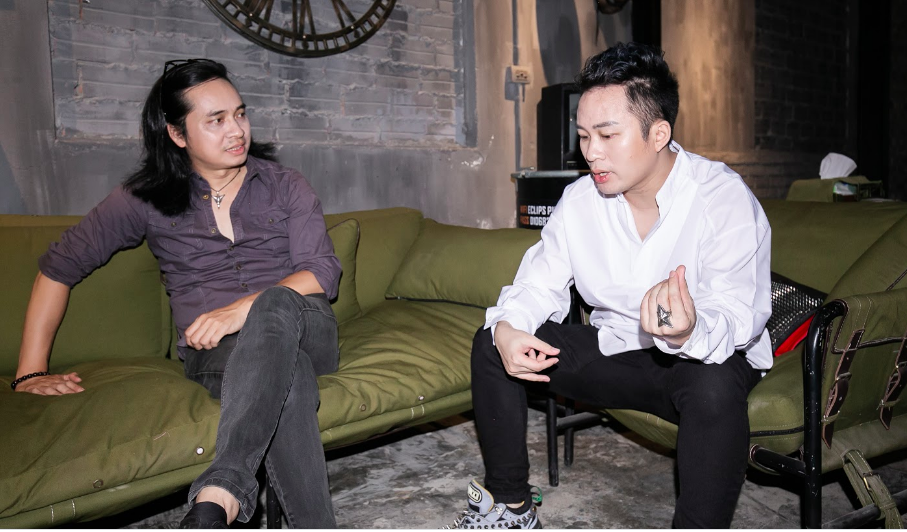 Tùng Dương chìm đắm trong bản ballad đẹp như mơ với cố nghệ sĩ Trần Lập