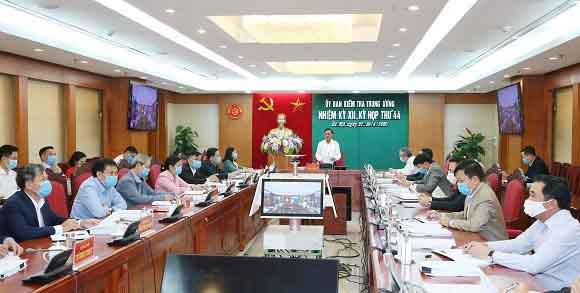 Nhiều cán bộ cấp cao bị kỷ luật