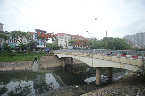Hồi sinh sông Tô Lịch để phát triển đồng bộ