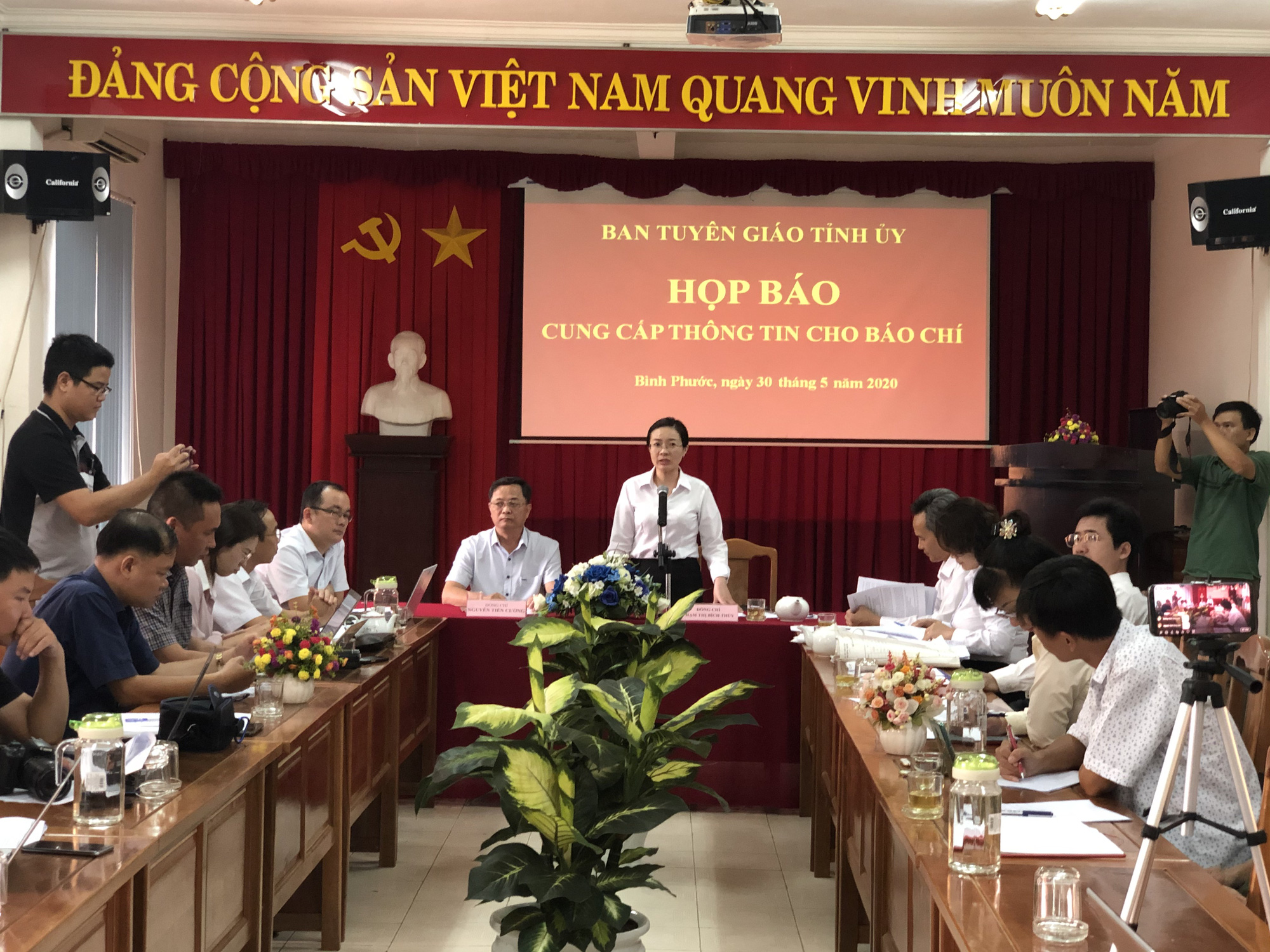 Bình Phước: Đình chỉ vụ án liênq quan đến ông Lương Hữu Phước tự tử - Ảnh 3.