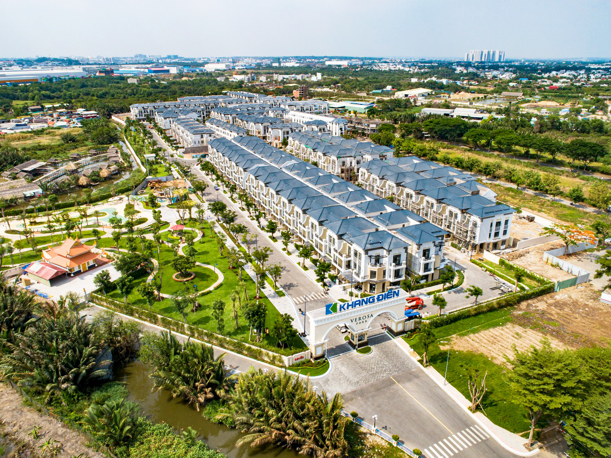 Nhà liên kế, biệt thự đang bàn giao hút khách trong quý II - Ảnh 1.