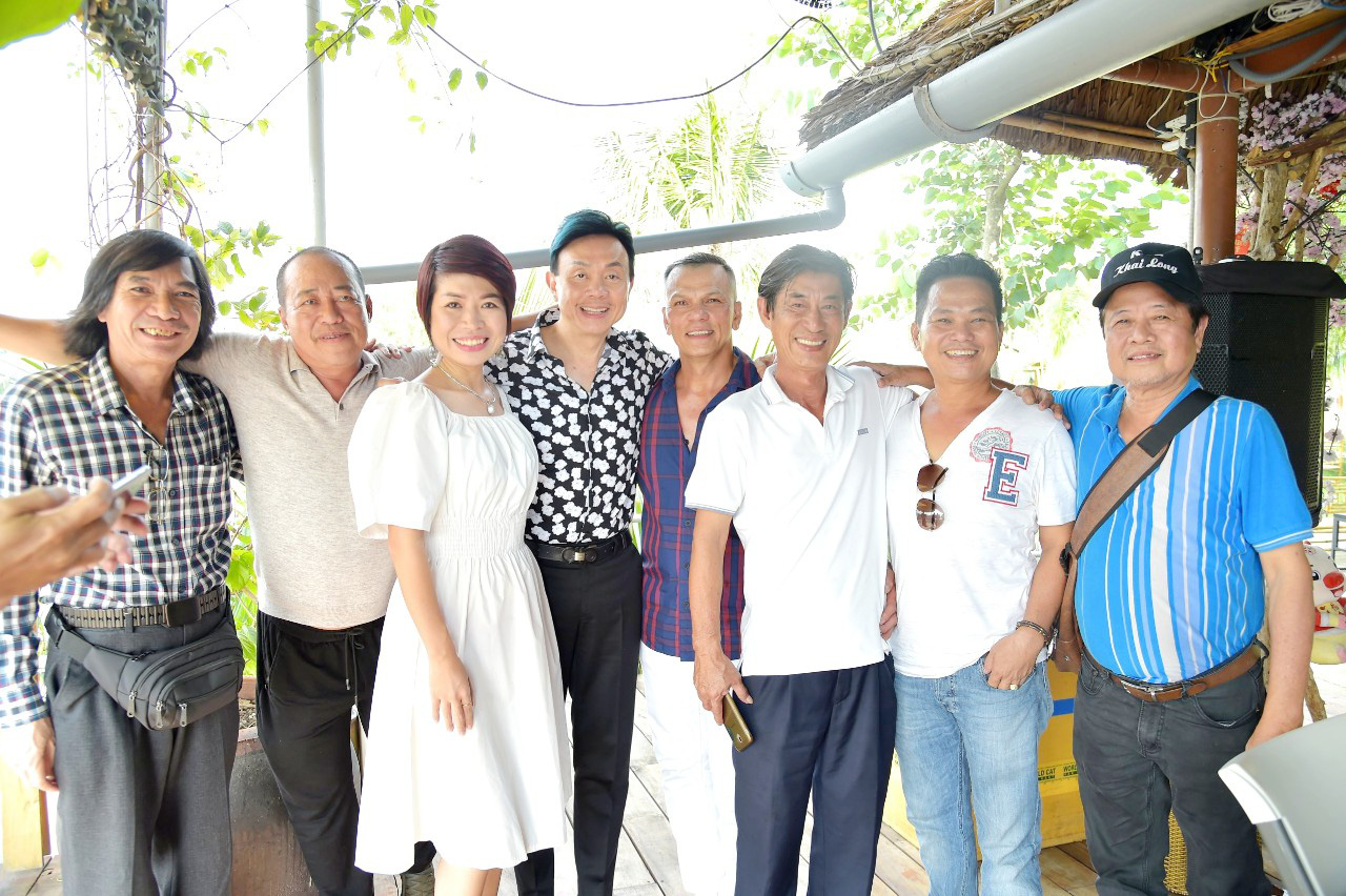 Diễn giả - MC Thi Thảo tham gia hoạt động của Liên hiệp Các hội Văn học Nghệ thuật TP HCM - Ảnh 2.