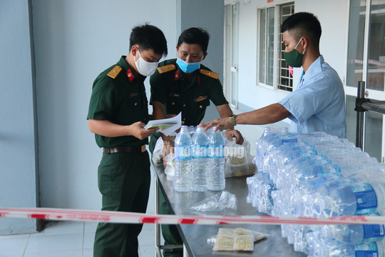Nhịp sống bên trong khu cách ly 243 bà bầu ở Quảng Nam - Ảnh 21.