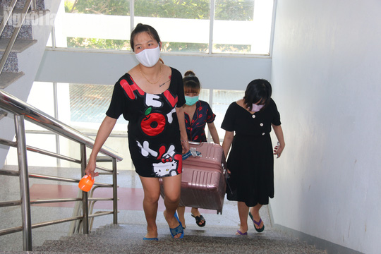 Nhịp sống bên trong khu cách ly 243 bà bầu ở Quảng Nam - Ảnh 8.