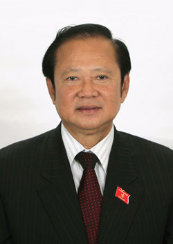 4-ĐBQH-Nguyễn-Việt-Thắng-(1)