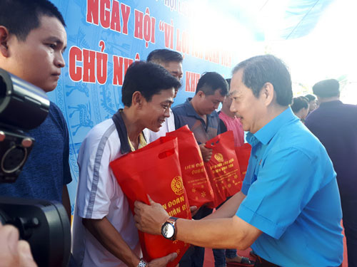 Mang lợi ích đến đoàn viên - lao động