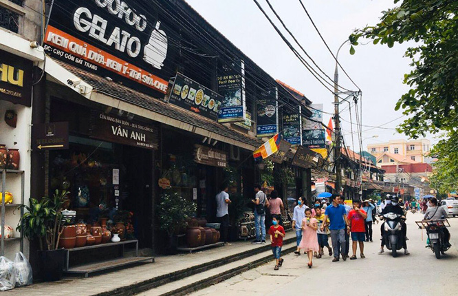 H&agrave; Nội: Kh&aacute;ch sạn 3-5 sao ế chỏng chơ dịp nghỉ lễ - Ảnh 1.