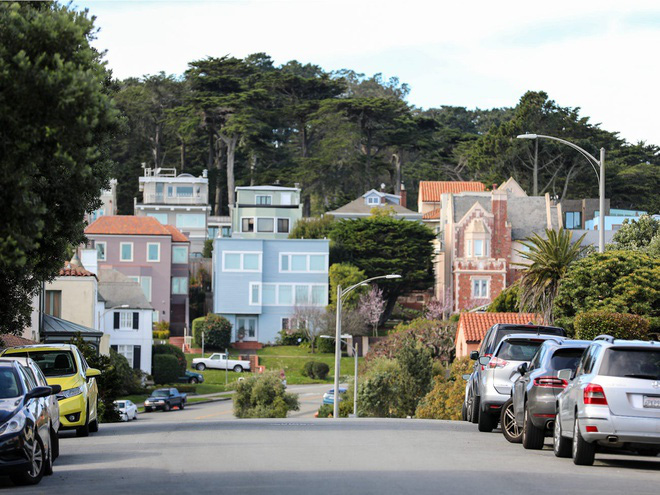 Loạt dinh thự bên vách đá giá hàng triệu USD ở San Francisco - Ảnh 4.