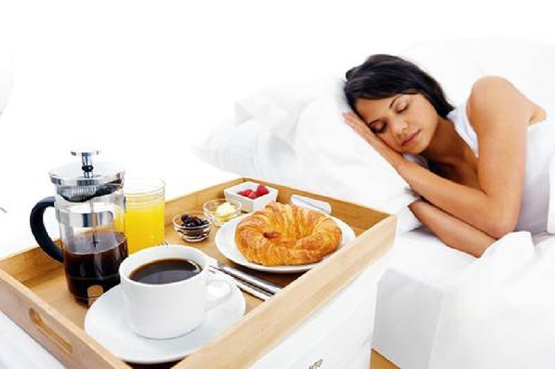 Chị em văn phòng muốn hết mỡ bụng cần thực hiện những biện pháp nào?