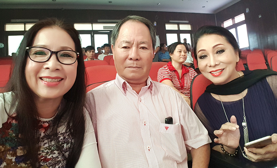 Nghệ sĩ bàng hoàng, tiếc thương nhạc sĩ Vũ Đức Sao Biển