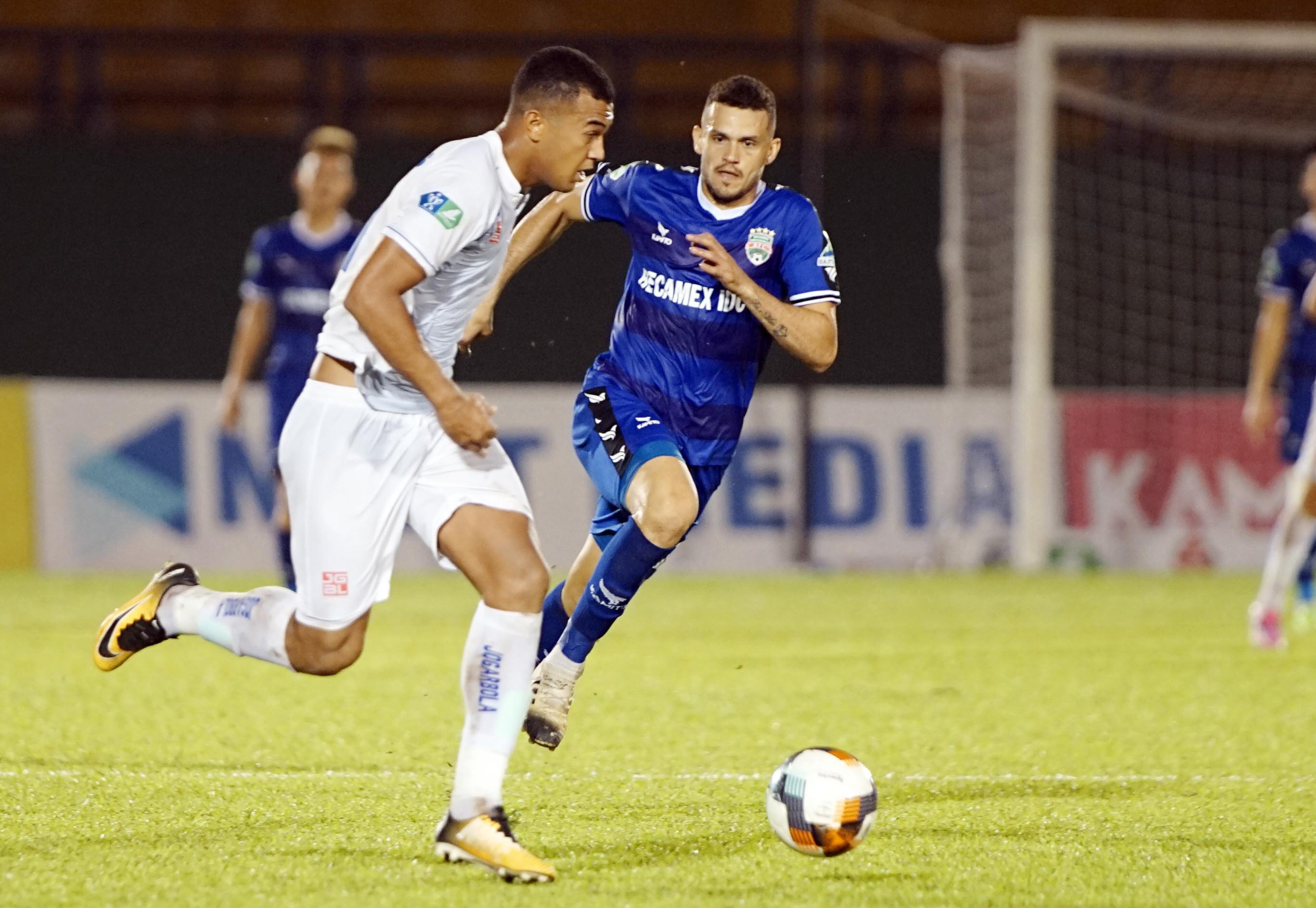 Lấy C&uacute;p Quốc gia chạy đ&agrave; cho V-League - Ảnh 1.