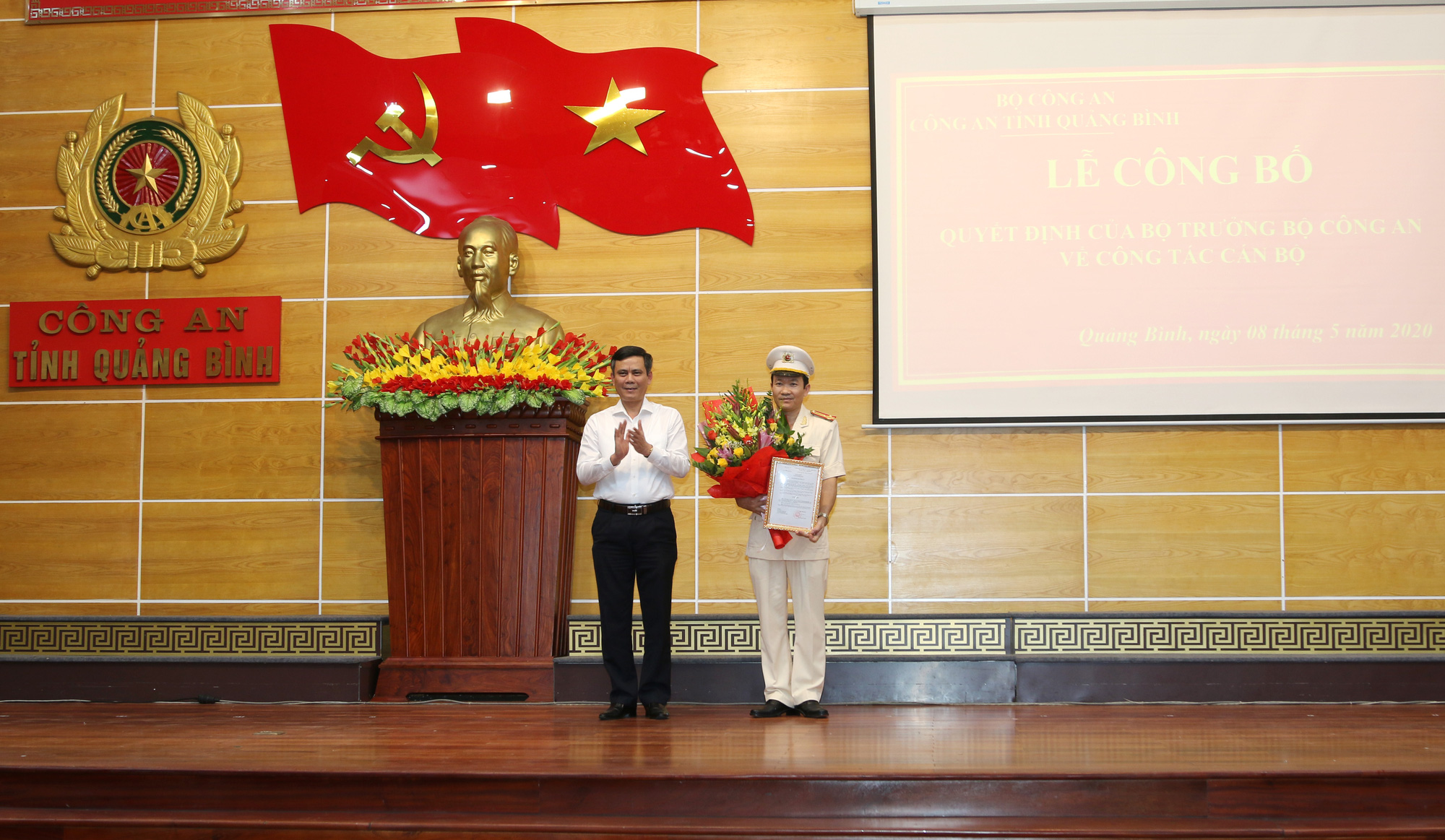 Quảng B&igrave;nh c&oacute; t&acirc;n ph&oacute; gi&aacute;m đốc C&ocirc;ng an tỉnh  - Ảnh 2.