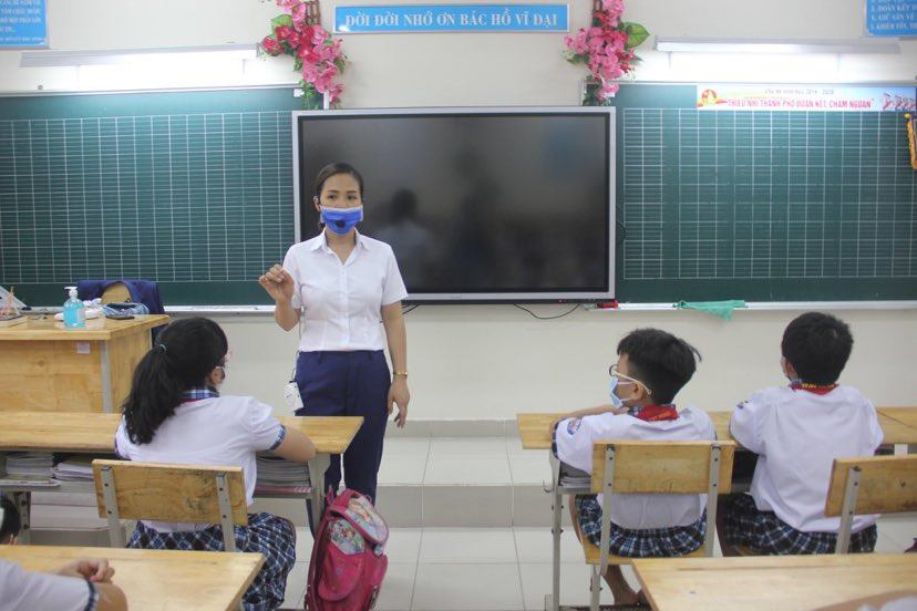 TP HCM: Dạy trực tuyến mới được thu học phí