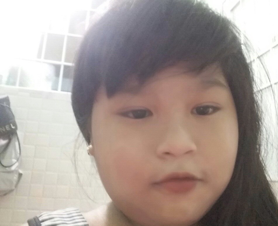 Cha mẹ ly hôn, bé gái 11 tuổi mất tích bí ẩn