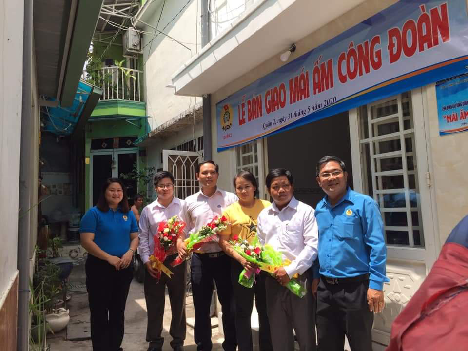 Quận 2, TP HCM trao m&aacute;i ấm cho đo&agrave;n vi&ecirc;n kh&oacute; khăn - Ảnh 3.