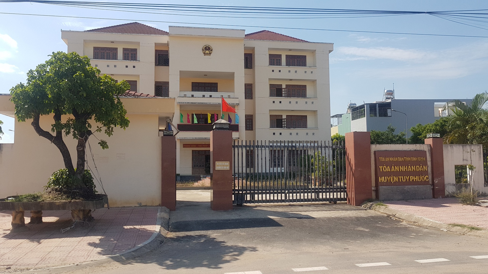 “Yêu nhầm” trẻ em, nam thanh niên mới lớn lãnh án tù