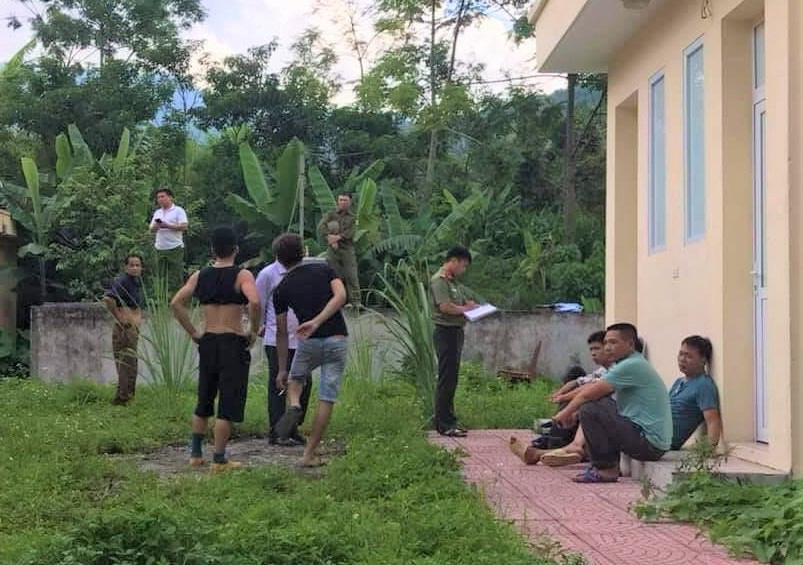 Tá hỏa phát hiện nam công nhân tử vong tại một trạm xá bỏ hoang