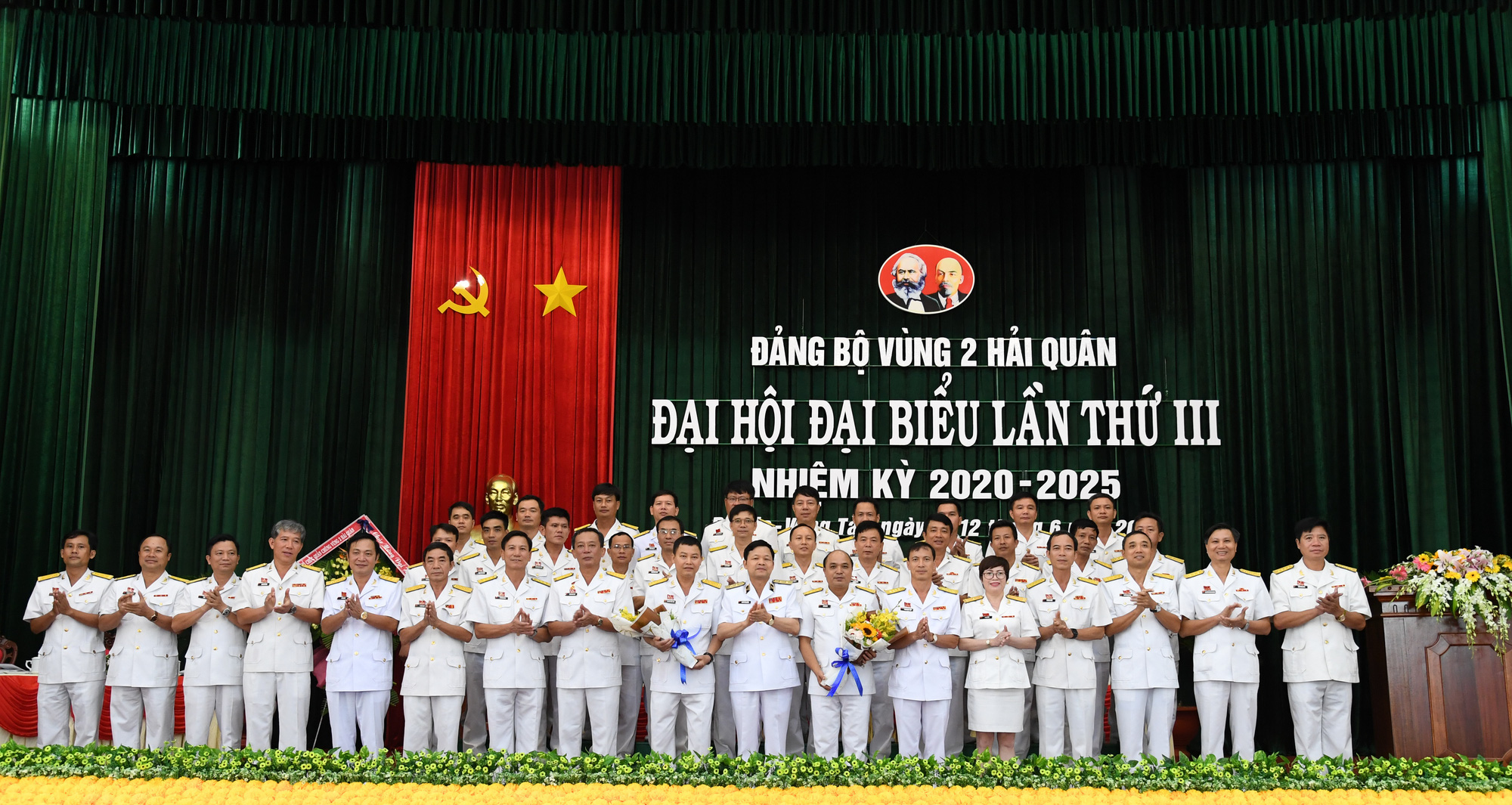 Bế mạc Đại hội đại biểu Đảng bộ V&ugrave;ng 2 Hải qu&acirc;n  - Ảnh 2.