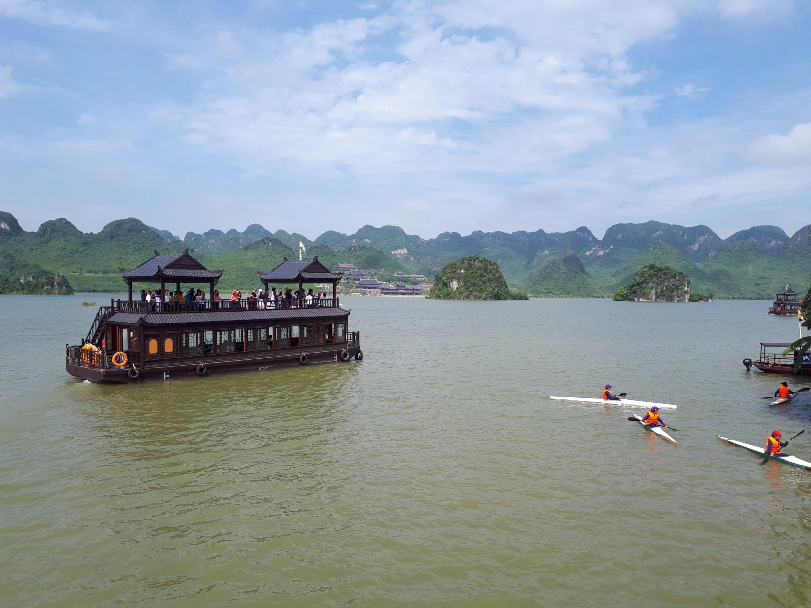 H&agrave; Nam k&iacute;ch cầu du lịch, hưởng ứng chương tr&igrave;nh Người Việt Nam đi du lịch Việt Nam - Ảnh 2.