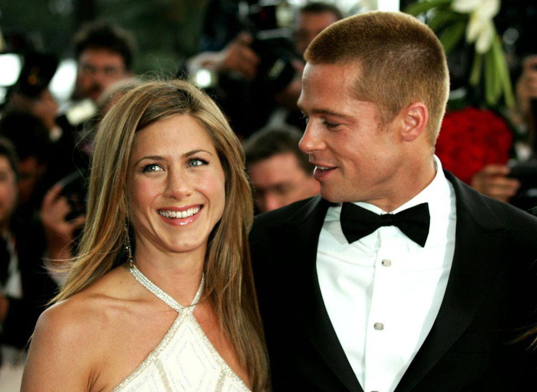 Brad Pitt làm từ thiện 1 triệu USD vì vợ cũ