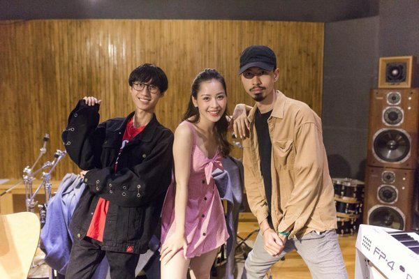 Lynk Lee - giọng ca gắn với Đen Vâu - chia sẻ hành trình chuyển giới - Ảnh 6.