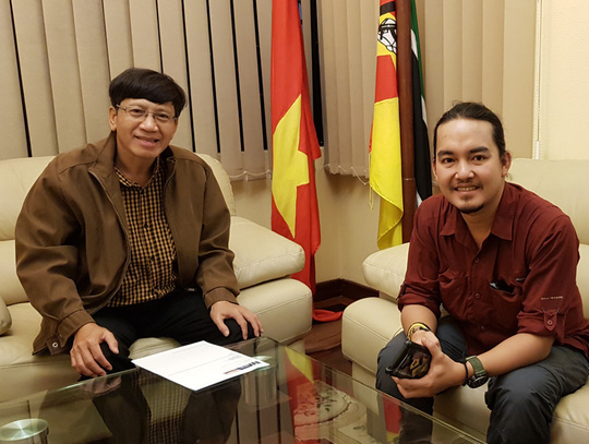 "Phượt thủ" Trần Đặng Đăng Khoa về nước sau hành trình 1.000 ngày vòng quanh thế giới bằng xe máy