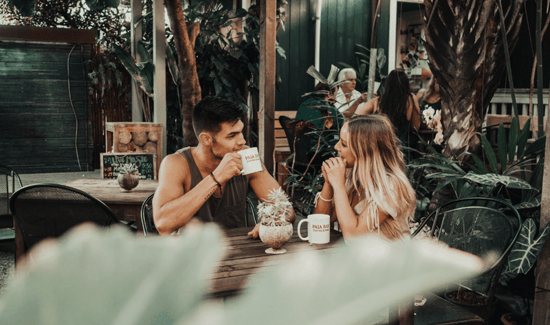 N&ecirc;n n&oacute;i g&igrave; với ch&agrave;ng trong lần hẹn h&ograve; đầu ti&ecirc;n? - Ảnh 2.