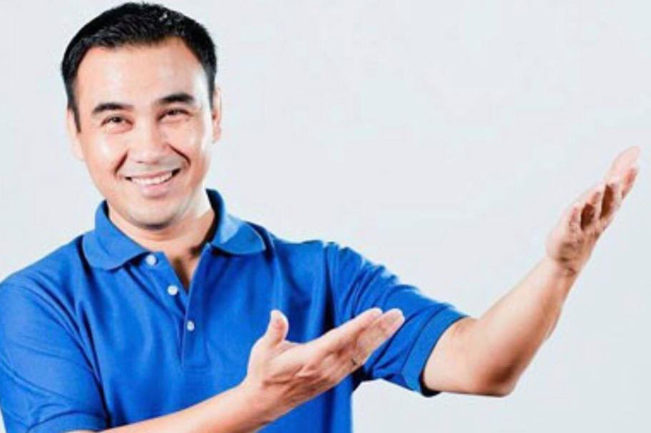 MC Quyền Linh: Nỗi buồn lớn nhất trong cuộc đời chúng ta là cố tỏ ra hạnh phúc