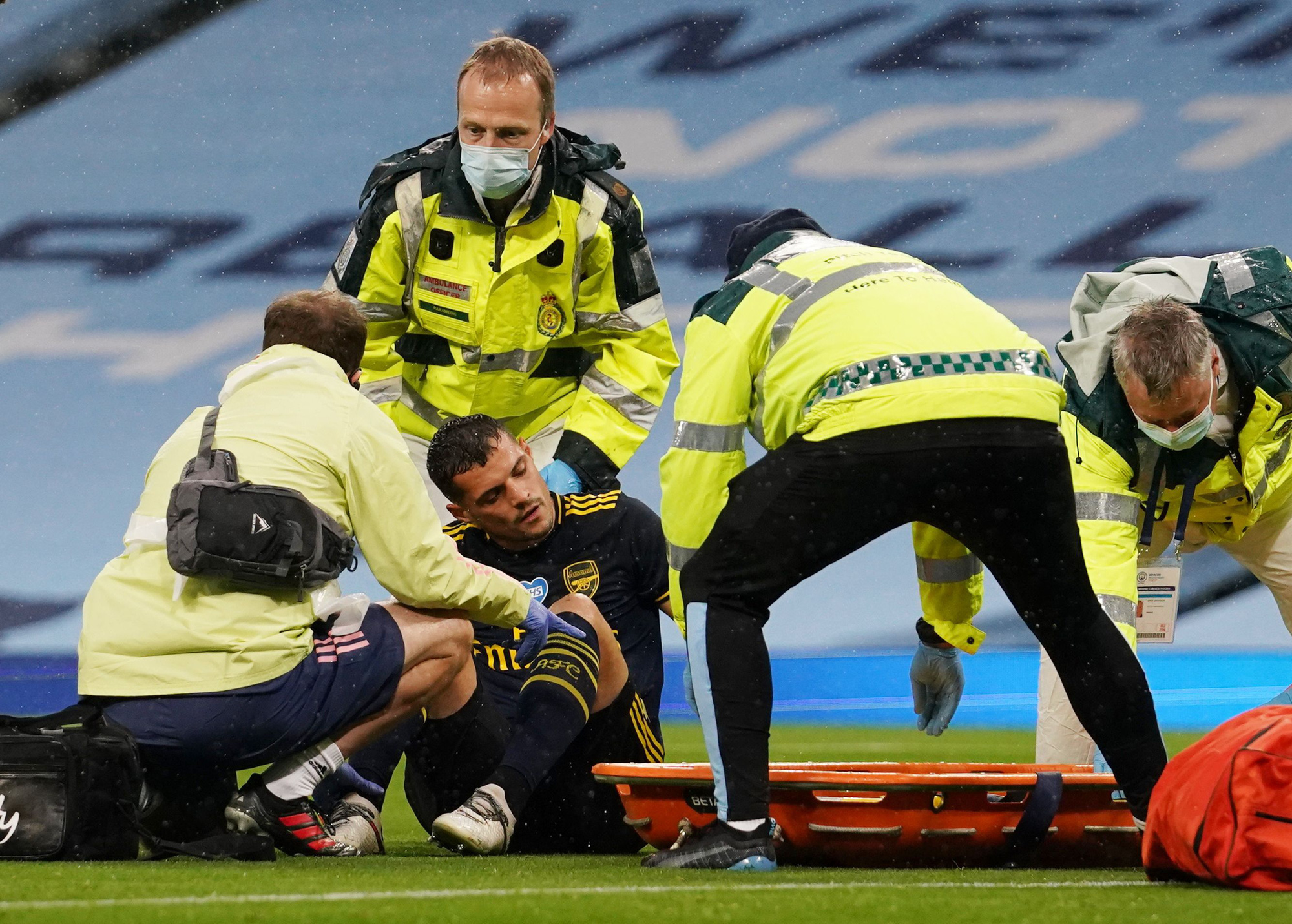 Thay người tệ hại, Arsenal thảm bại vì phản đồ trước Man City - Ảnh 2.