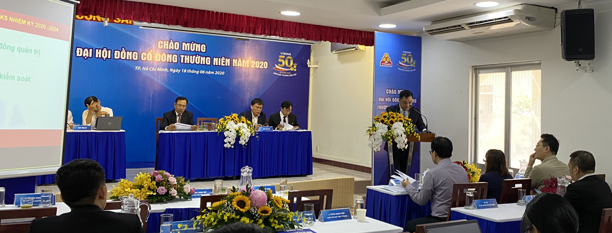 Giá heo hơi trong nước khó giảm mạnh dù có heo nhập khẩu từ Thái Lan