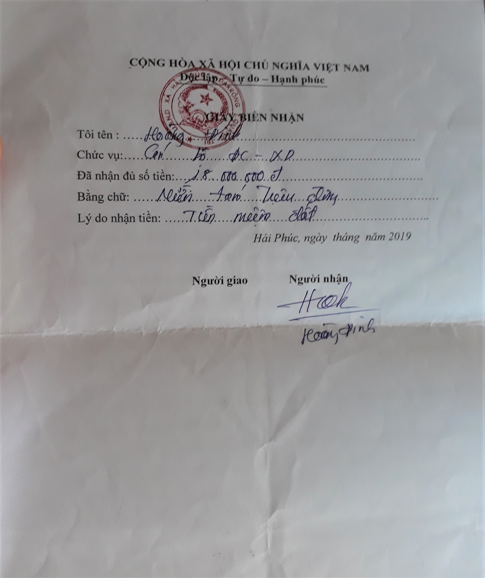 X&atilde; buộc d&acirc;n nộp tiền để trả nợ qu&aacute;n x&aacute; - Ảnh 3.