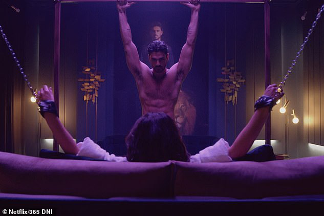 Phim ngập cảnh sex “365 Days” bị chỉ trích dữ dội