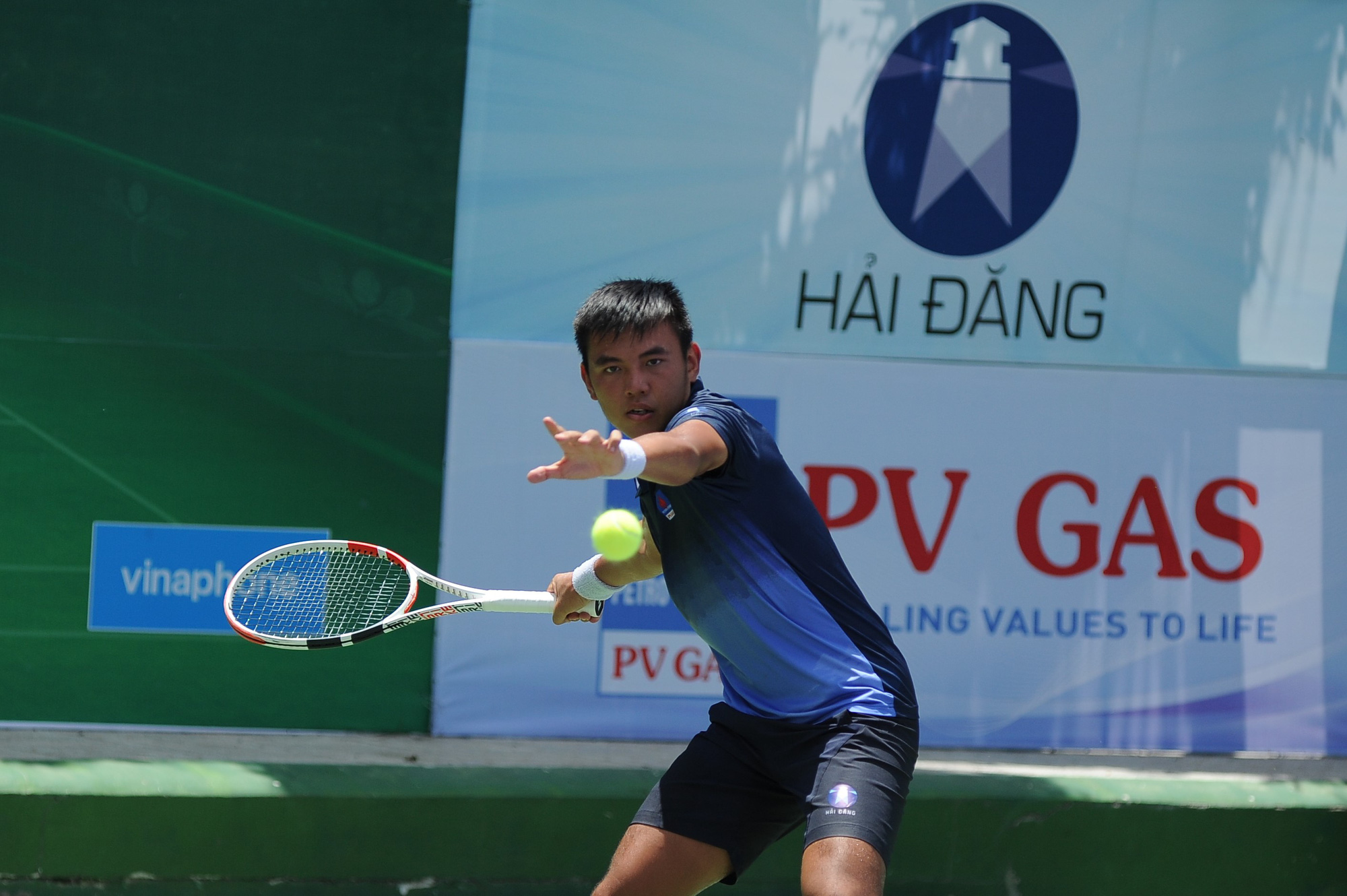 Lý Hoàng Nam chạm trán Nguyễn Văn Phương ở bán kết VTF Masters 500-1
