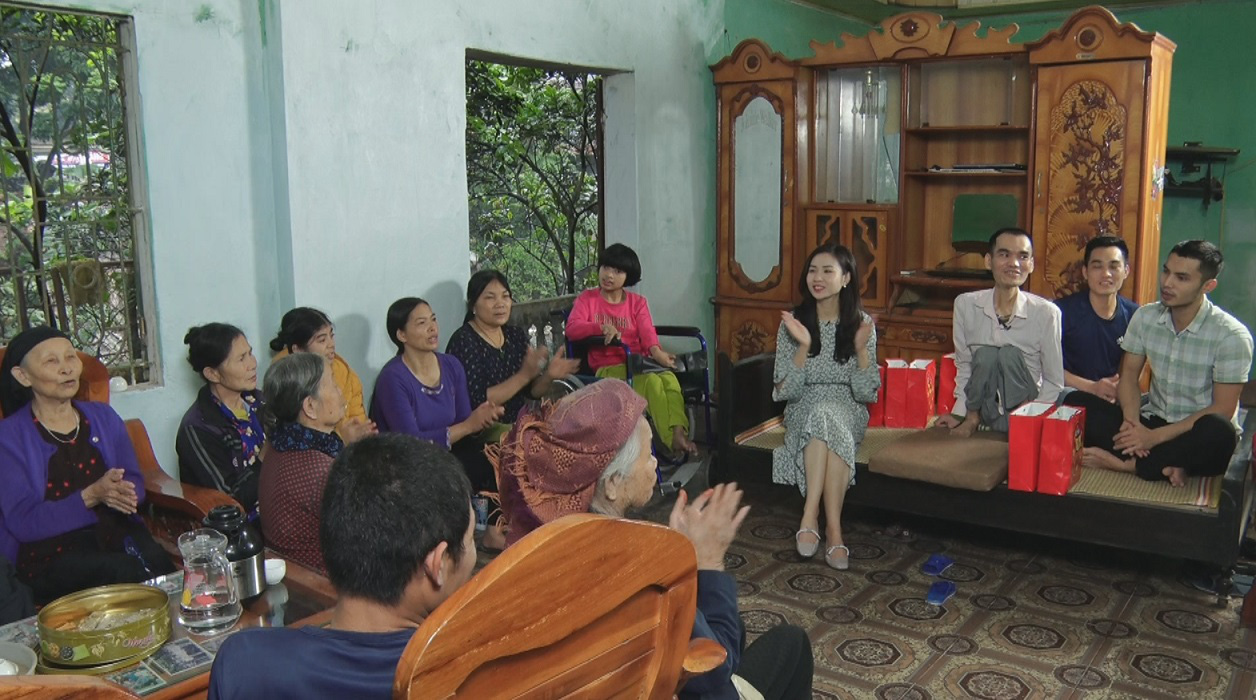 Ch&agrave;ng trai liệt tứ chi l&agrave;m n&ecirc;n kỳ t&iacute;ch về nghị lực sống - Ảnh 3.
