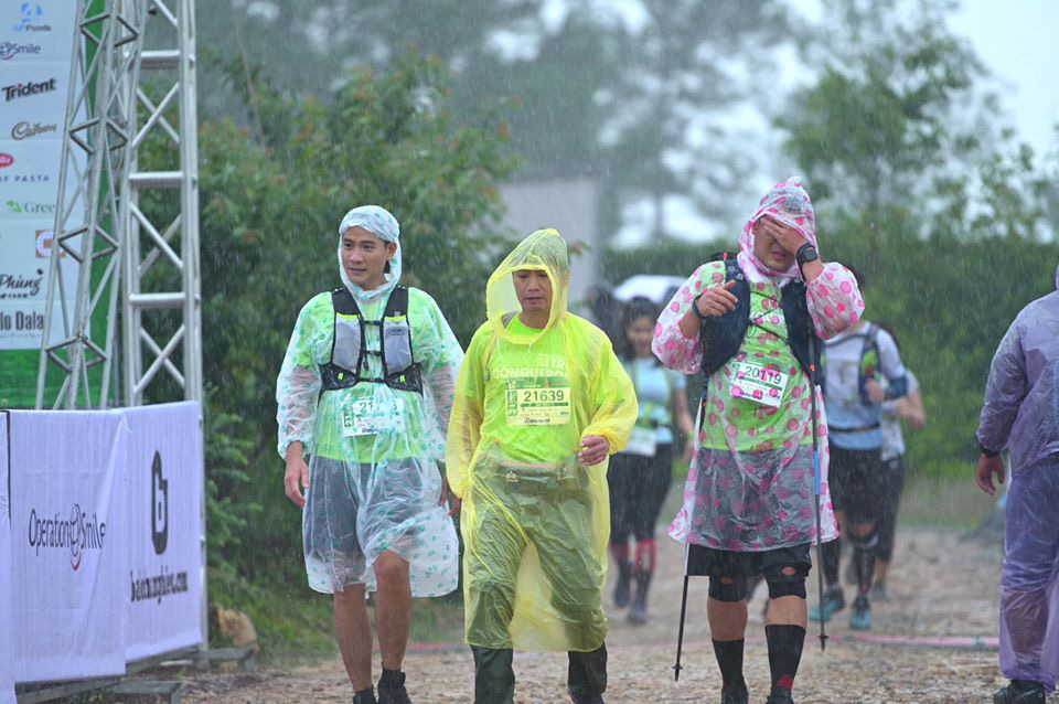 Một vận động viên Giải chạy Siêu Marathon quốc tế Dalat Ultra Trail – 2020 bị nước cuốn trôi mất tích - Ảnh 2.