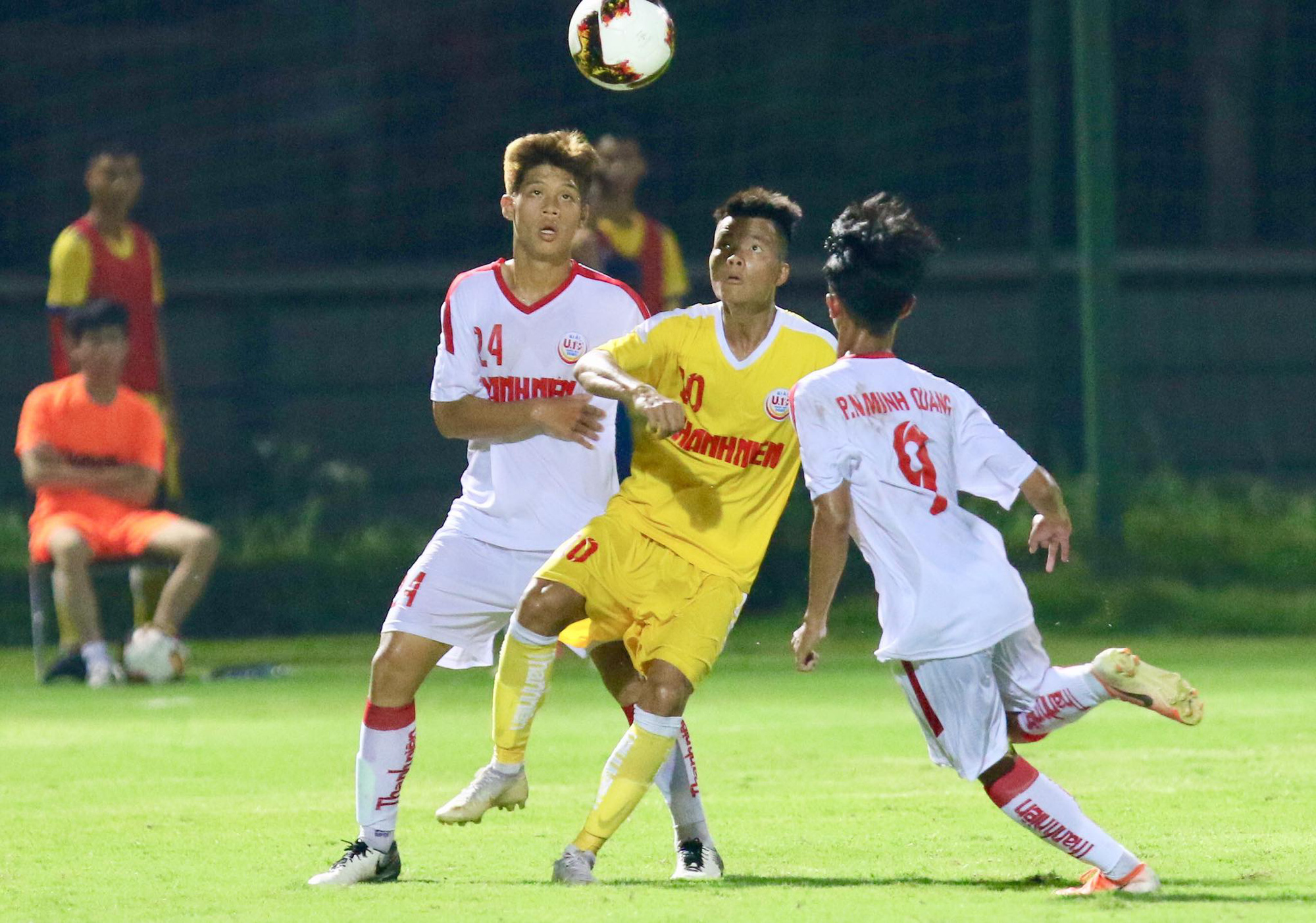 Lượt 2 VCK U19 Quốc gia 2020: Hoàng Anh Gia Lai, B.Bình Dương bại trận