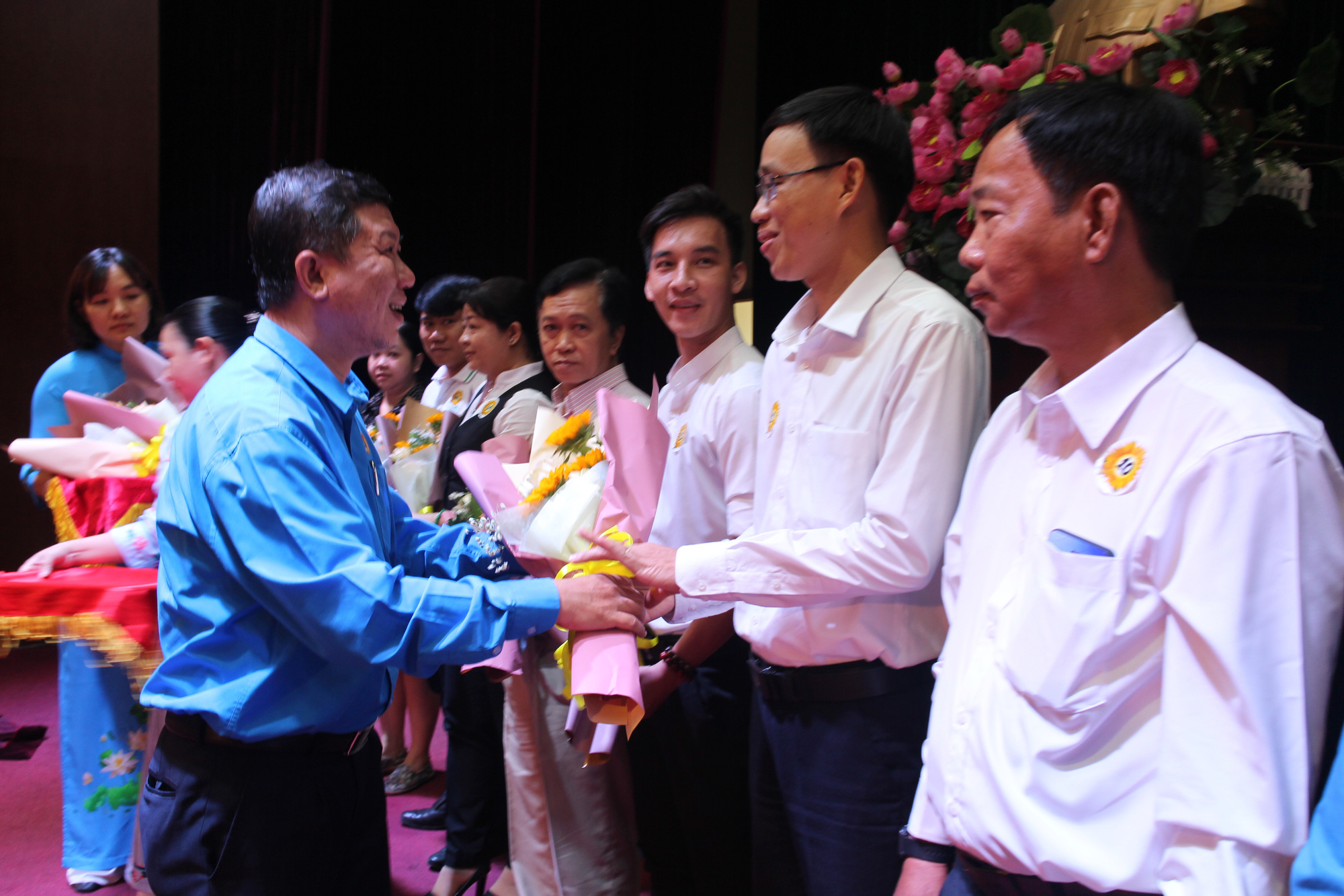 Cải thiện điều kiện lao động tại nơi l&agrave;m việc - Ảnh 5.