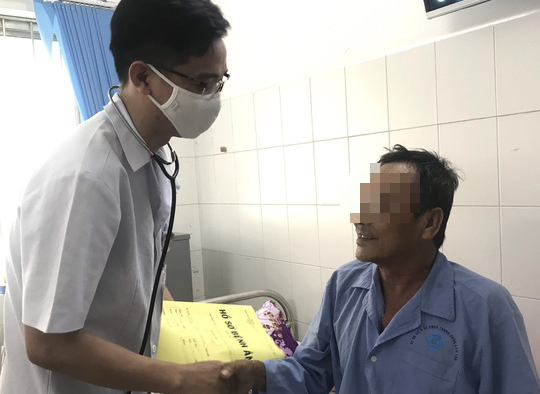 30 phút giành lấy sự sống cho bệnh nhân xuất huyết tiêu hóa tiên lượng tử vong