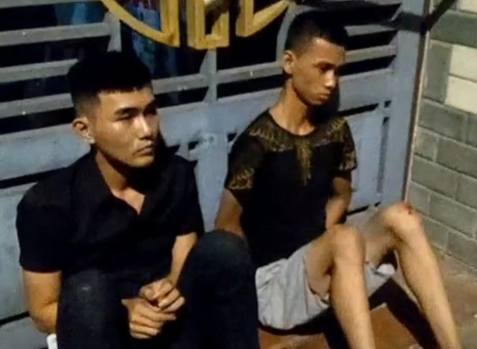 Đ&agrave; Nẵng: Bắt hai qu&aacute;i xế lao xe v&agrave;o tổ tuần tra, khiến 1 C&ocirc;ng an phường bị thương - Ảnh 1.