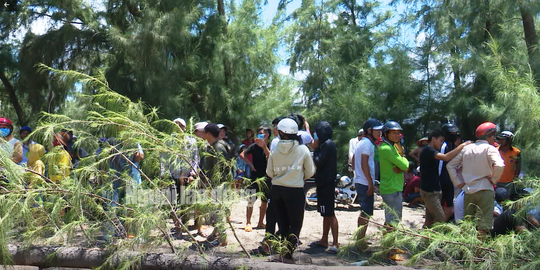 Vụ sát hại cô bé 13 tuổi ở Phú Yên: Kẻ thủ ác ra tay ngay sau lời kêu Chị ơi, cứu em! - Ảnh 1.