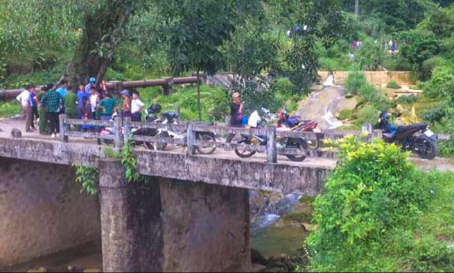 Rủ nhau đi tắm thác, hai chị em tử vong thương tâm