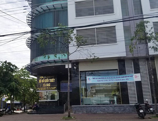 Chủ tịch C&agrave; Mau chỉ đạo &ldquo;n&oacute;ng&rdquo; vụ C&ocirc;ng ty Xổ số cho đại l&yacute; nợ hơn 86 tỉ - Ảnh 1.