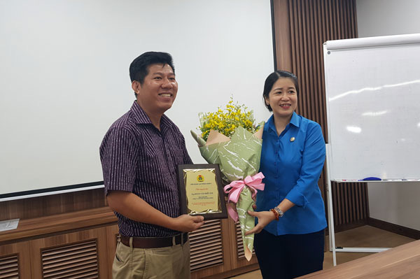 Biểu dương chủ doanh nghiệp chăm lo tốt cho người lao động