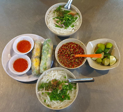 Đi Đà Lạt ăn bánh canh Phan Rang