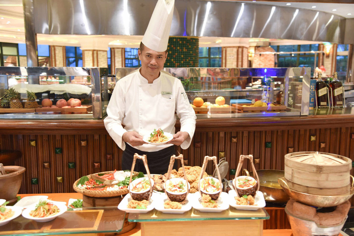 Ẩm thực đường phố Thái Lan tại Windsor Plaza