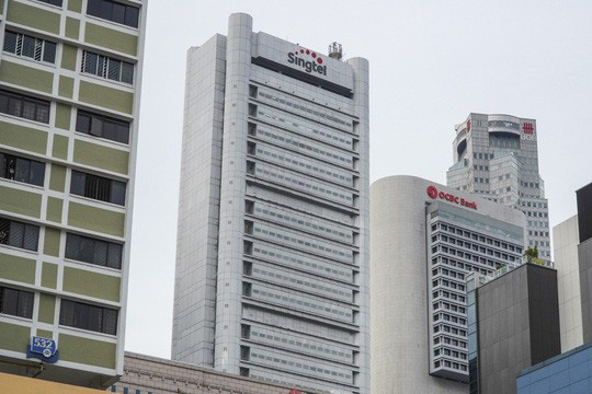 Huawei mất miếng b&aacute;nh lớn trong cuộc đua 5G ở Singapore - Ảnh 2.