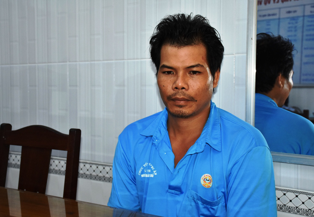 Sau cuộc nhậu, anh d&ugrave;ng c&acirc;y đ&aacute;nh chết em ruột - Ảnh 1.