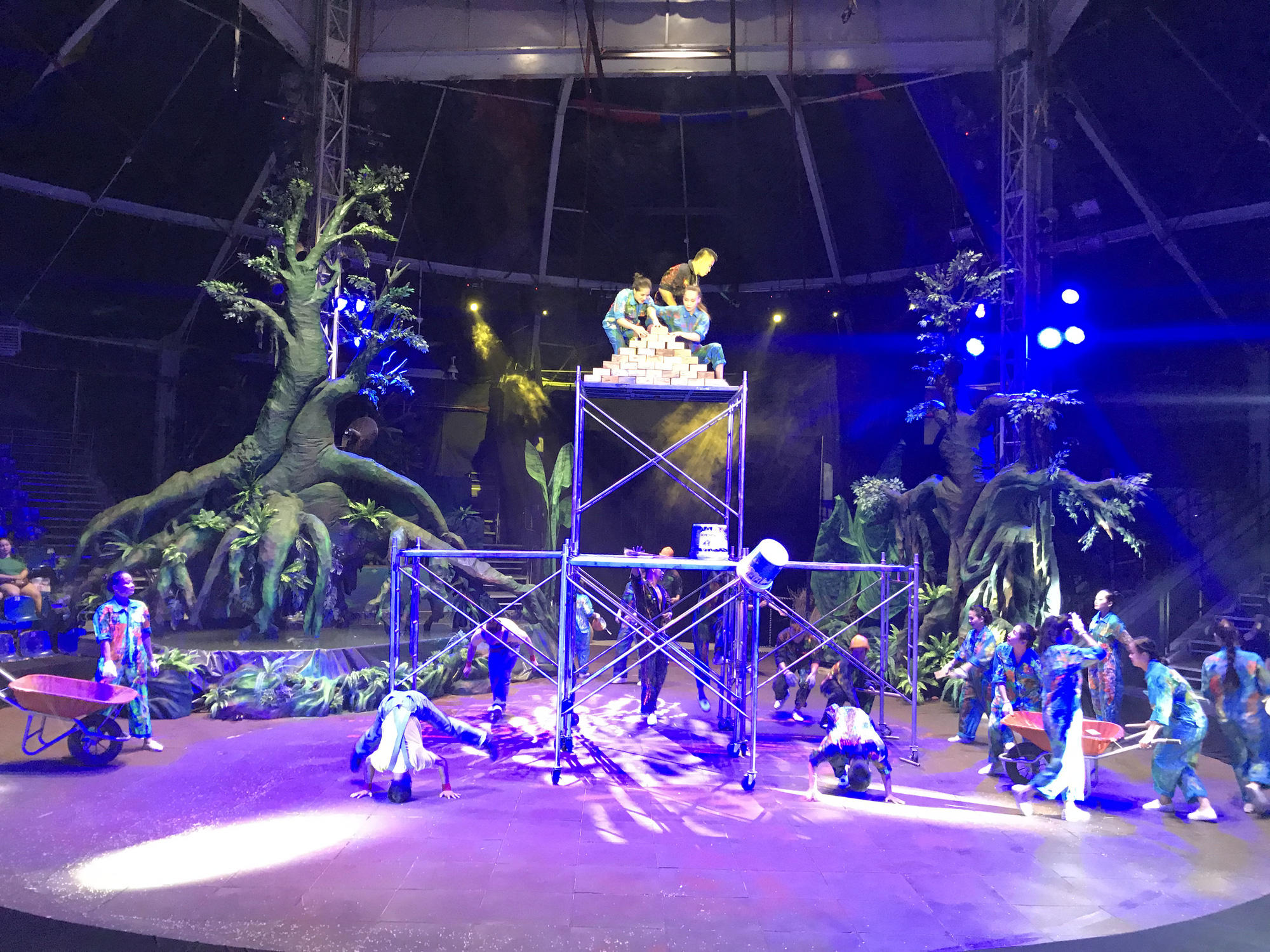 M&atilde;n nh&atilde;n với Mekong show tại nh&agrave; bạt xiếc Gia Định - Ảnh 6.