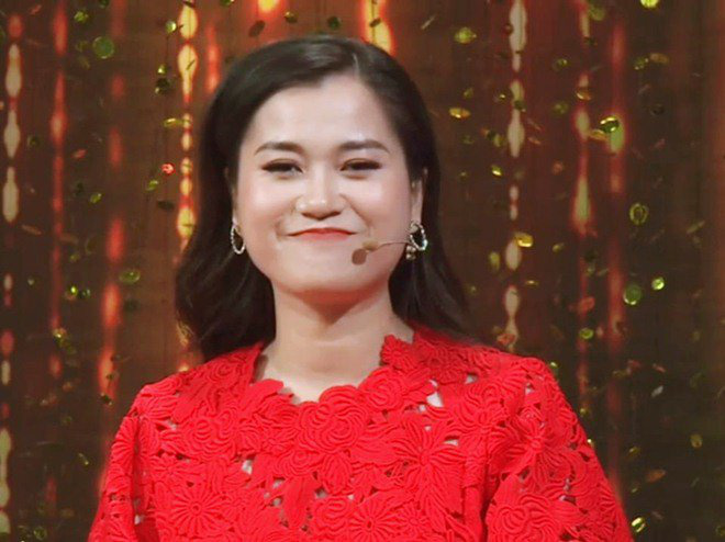Lâm Vỹ Dạ nổi đóa vì fan cuồng chơi kỳ