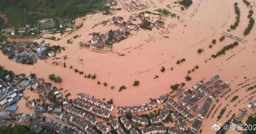 Trung Quốc: Tại sao đập Tam Hiệp không cản nổi lũ trên sông Dương Tử?